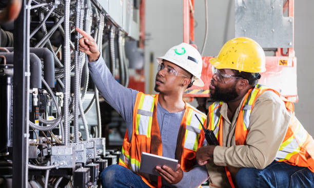 Best Electrical Installation Contractor  in Bowling Green, MO